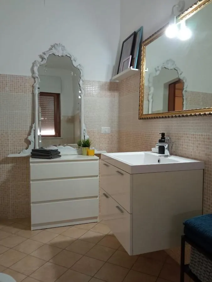 Superattico Bella Bellu Otel Palermo 2*,  İtalya